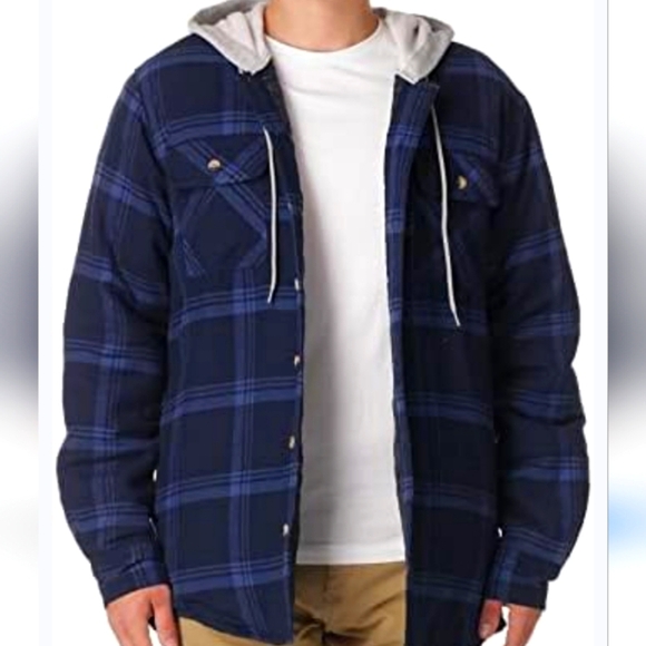 Wrangler Other - Wrangler Blue Plaid Hooded Jacket size Large for men, new with tags